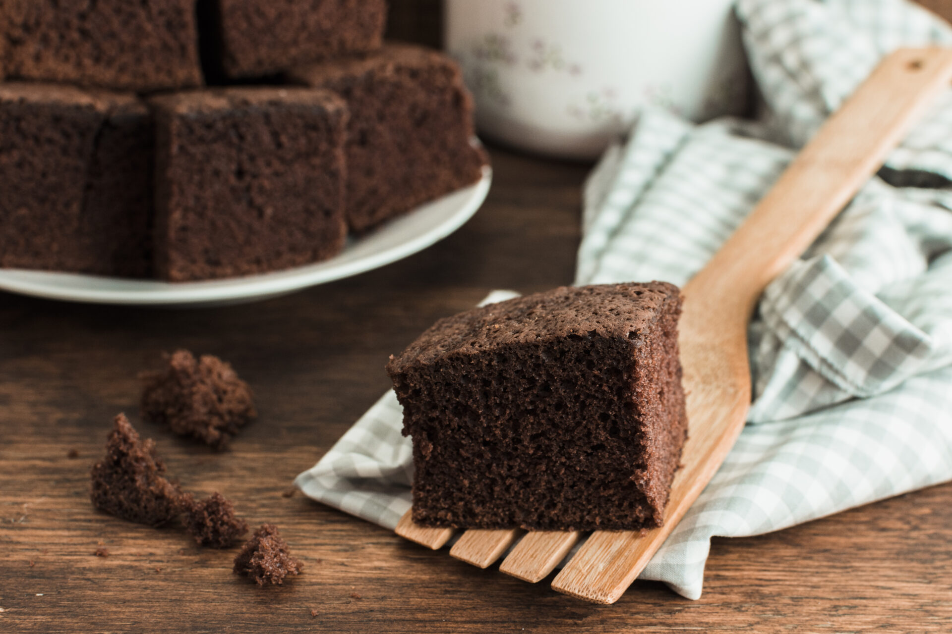 Bolo de Chocolate Sem Glúten: Receita Irresistível e Saudável [Passo a Passo + Dicas]